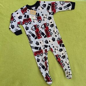 NWT  18 - 24M  Baby BOYS FOOTIE BLANKET SLEEPER FIREMAN POLICEMAN RESCUE (Q4)